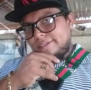 Meet your Posher, Roberto